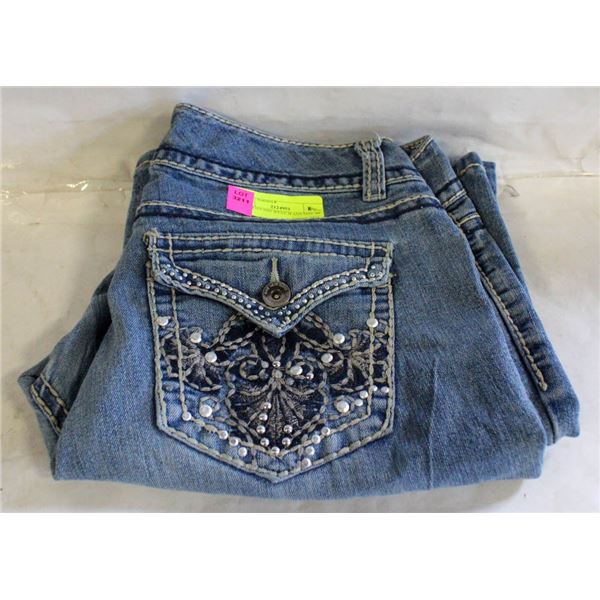 WOMEN'S NIN WEST JEANS SIZE 8R
