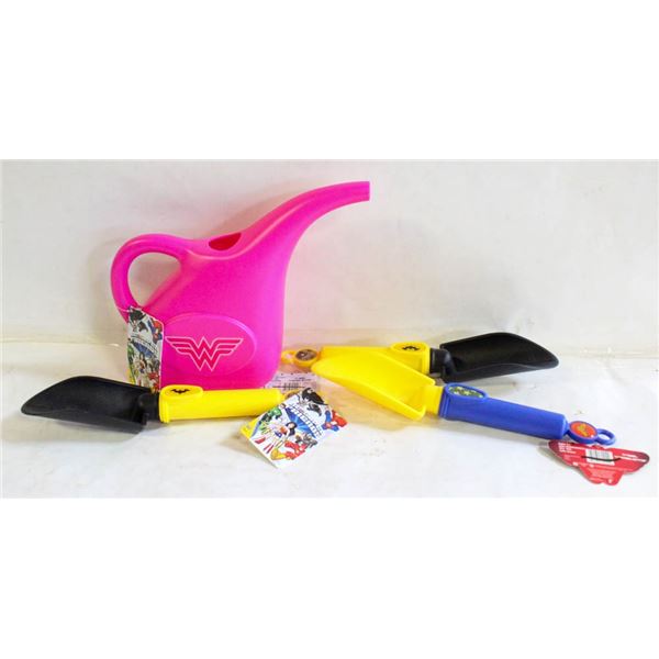 NEW DC COMIC BRAND GARDENING TOOLS