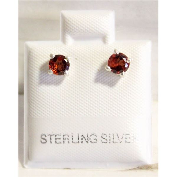 #11-NATURAL GARNET STUD EARRINGS