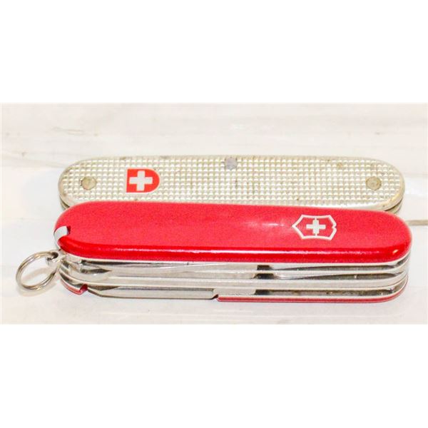 2 VICTORINOX SWISS ARMY KNIFES