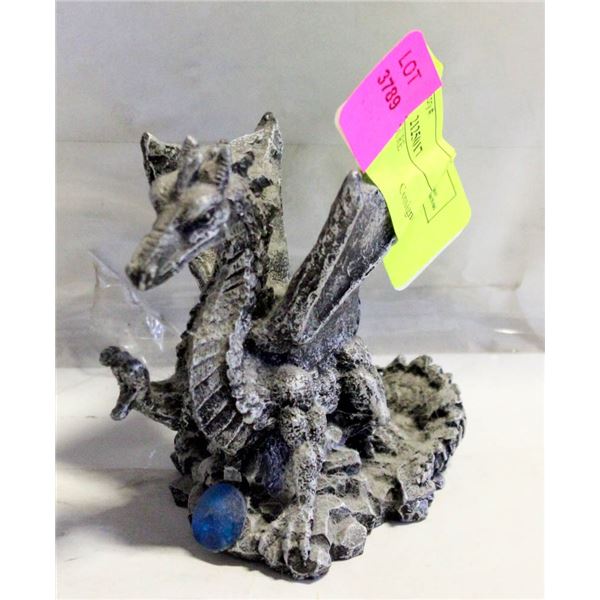 DRAGON FIGURE