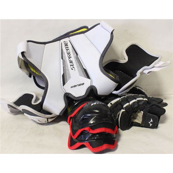 SET OF PADS AND GLOVES FOR KIDS HOCKEY