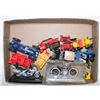 Image 1 : FLAT OF ASSTD VINTAGE AUTOMOTIVE TOYS /