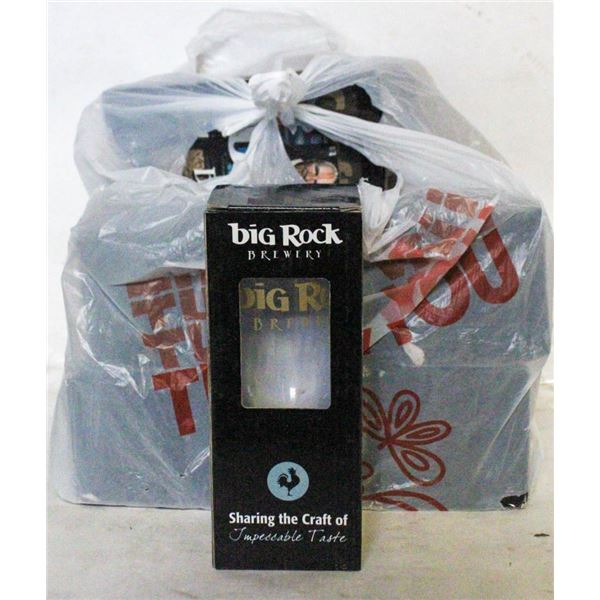 NEW IN BOX SET OF 8 BIG ROCK BEER MUGS