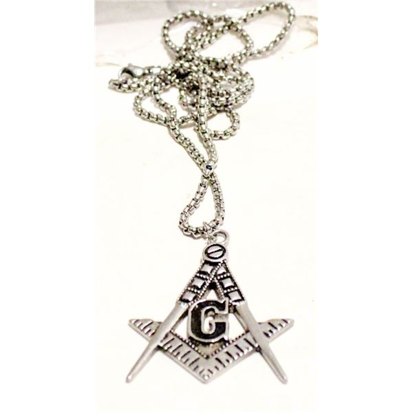 22 INCH SILVER TONE BOXCHAIN WITH MASONIC PENDANT