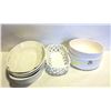 Image 1 : WHITE PLATTER AND BOWL PKG
