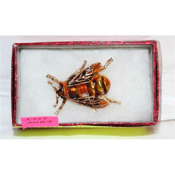 NEW BEE BROOCH ENAMEL GOLDEN AMBER