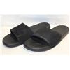 Image 1 : LAZYPANT WOMENS SLIDES SIZE 11 BLACK
