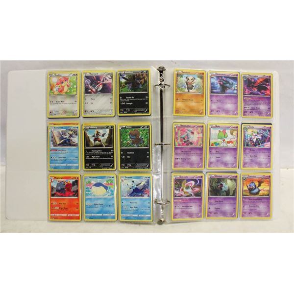 BINDER POKEMON COLLECTOR CARDS