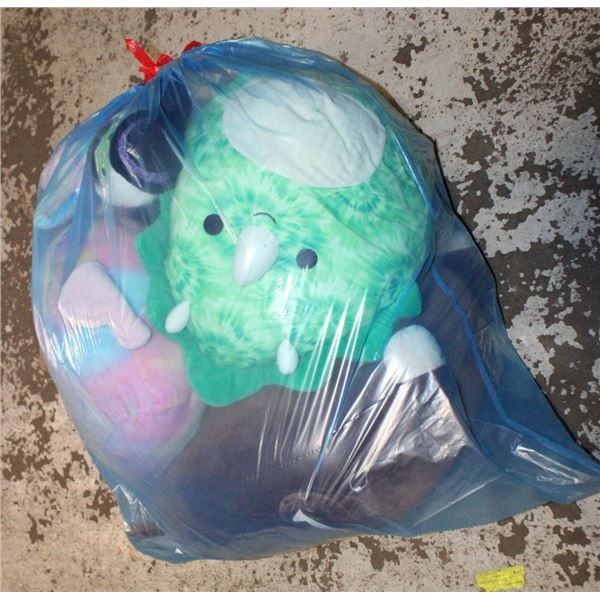 LARGE BAG OF SQUISHMELLOWS AND OTHER STUFFIES