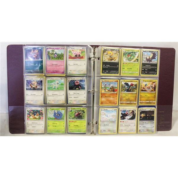 BINDER POKEMON COLLECTOR CARDS