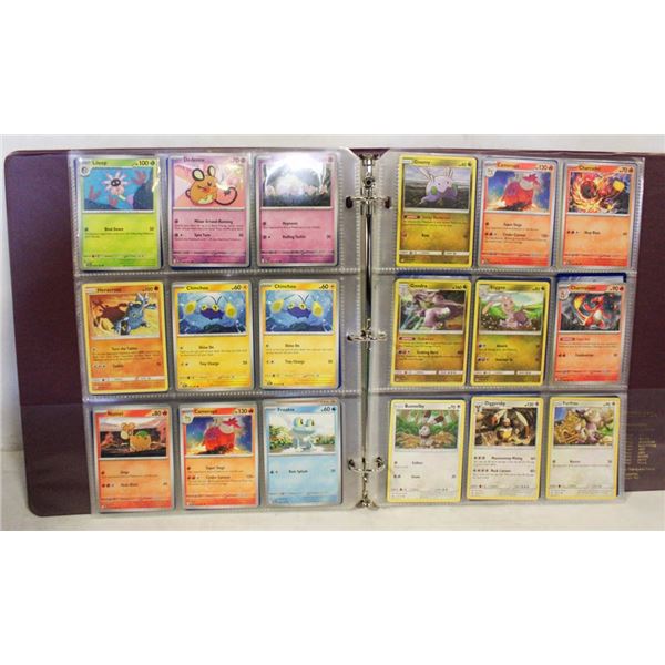 BINDER POKEMON COLLECTOR CARDS