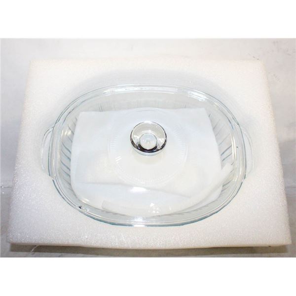 CLEAR CASSEROLE DISH WITH LID 3 QUART/2.8 LITRE