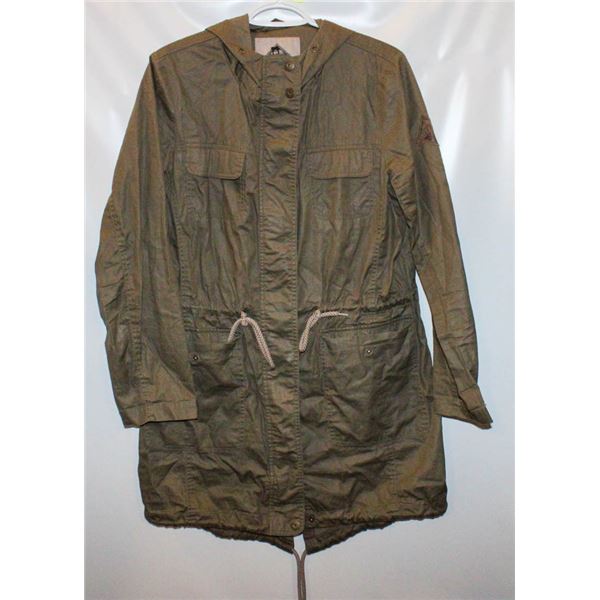 LADIES LARGE BEAVER CANOE JACKET 3/4 LENGTH