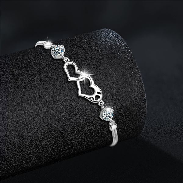 1 CT GRA CERTIFIED ROUND BRILLIANT MOISSANITE