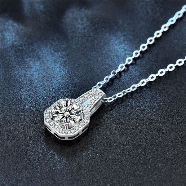 1CT GRA CERTIFIED ROUND BRILLIANT 925S NECKLACE