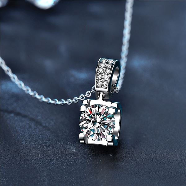 1CT GRA CERTIFIED ROUND BRILLIANT 925S NECKLACE