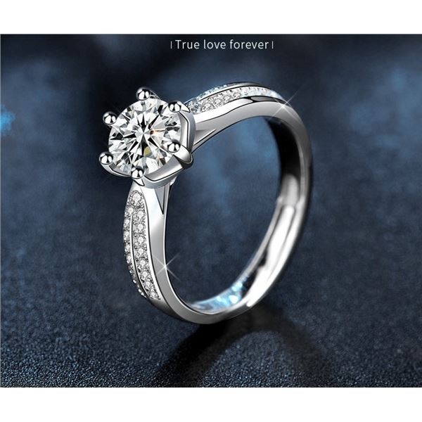 1 CT GRA CERTIFIED ROUND BRILLIANT MOISSANITE