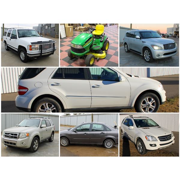 FEATURED VEHICLES, R.V.'S & LAWN TRACTOR