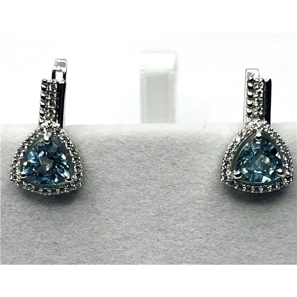 STERLING SILVER NATURAL BLUE TOPAZ (2.85CT)