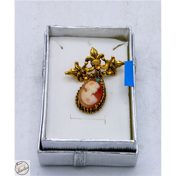VINTAGE FLORENZA CAMEO