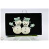 Image 1 : SNOWMEN BROOCH 2.2”X1.54”