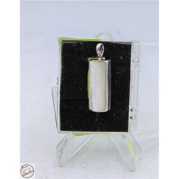 SILVER 925 SEMI CYLINDER PENDANT, 1.25 IN LONG