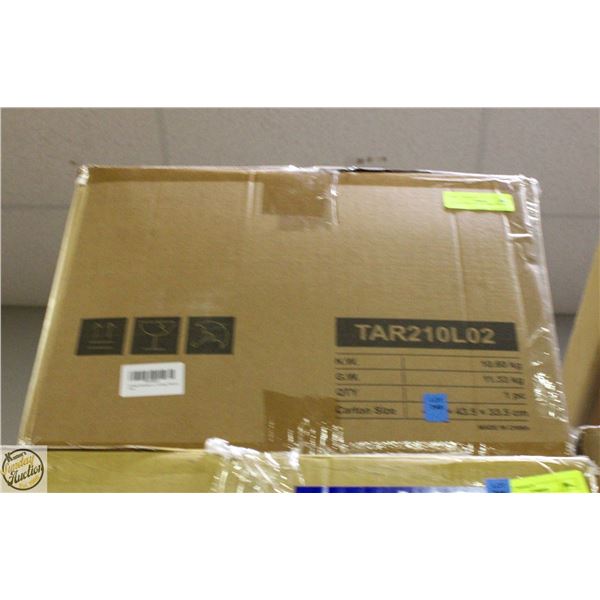 NEW 40PC MIKASA NAPOLEON BEE DINNERWARE SET