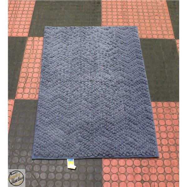TOWN & COUNTRY CUSHIONED SPA BATH MAT 2 X 3FT