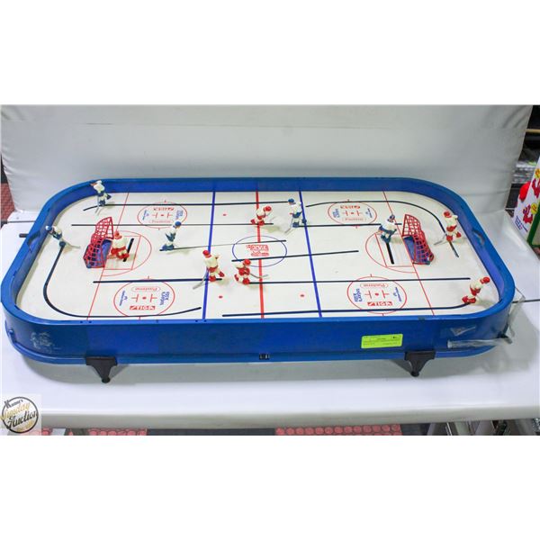 VINTAGE STIGA TABLETOP HOCKEY GAME AS IS