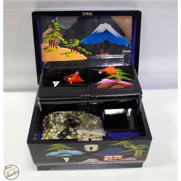 ESTATE JEWELLERY BOX FULL OF CONTENTS