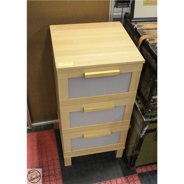 3 DRAWER DRESSER 16"X16"X32"