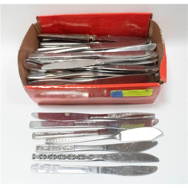 LOT OF STAINLESS STEEL BUTTER KNIVES
