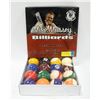Image 1 : NEW OLDSTOCK MIKE MASSEY BILLIARDS RESIN BALLS