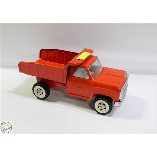 VINTAGE 1970'S TONKA PRESSED