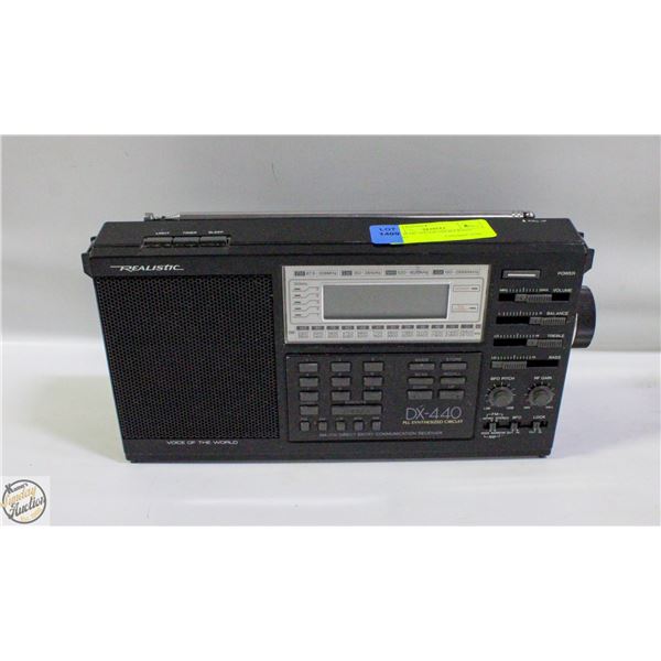 REALISTIC DX-440 SHORTWAVE RADIO