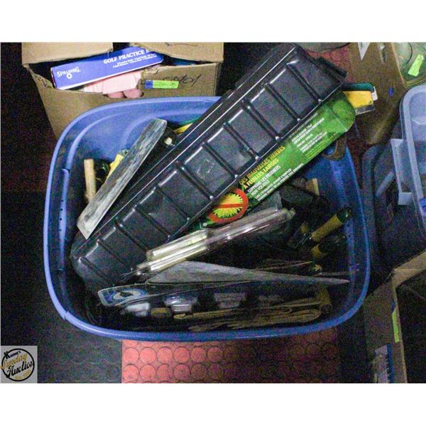 ESTATE LOT OF VARIOUS DRYWALLING AND PAINTING