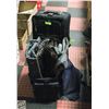 Image 1 : LOT OF VARIOUS SUIT CASES