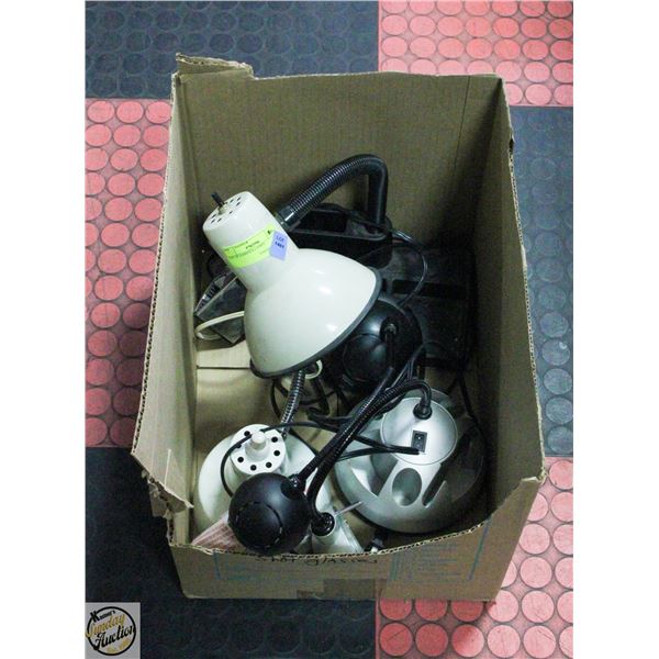 LOT OF VARIOUS LAMPS