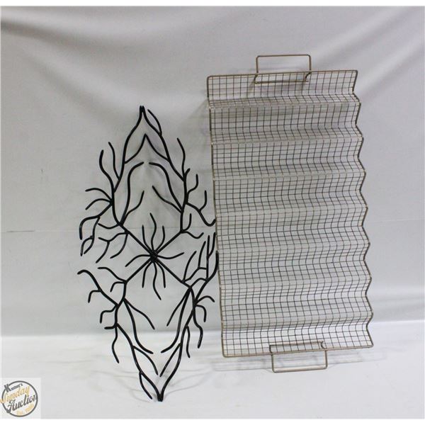 DECORATIVE METAL CENTER PIECE AND ORGANIZING RACK