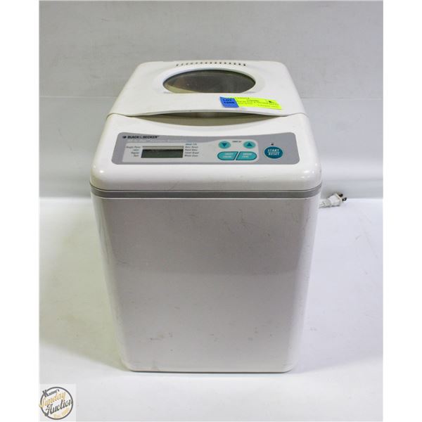 VINTAGE BLACK & DECKER BREAD MACHINE WITH