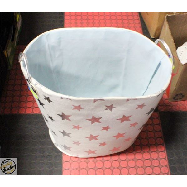 ESTATE STAR THEMED CLOTH LAUNDRY BASKET