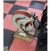 Image 1 : AIRHOSE REEL REWINDING WITH 90 FT OF 1/2" HOSE