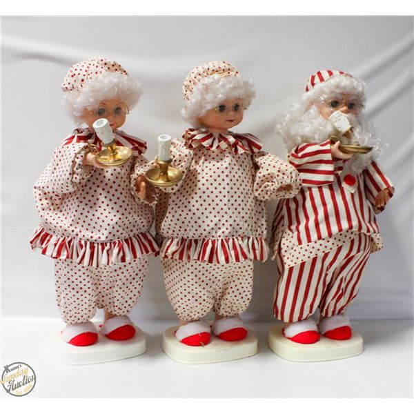 EATONS VINTAGE SANTA & 2 MRS CLAUS
