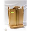 Image 1 : TALL WOODEN PAINTERS EASEL