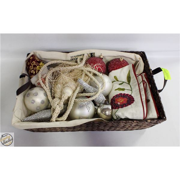 WICKER BASKET OF CHRISTMAS DECORATIONS
