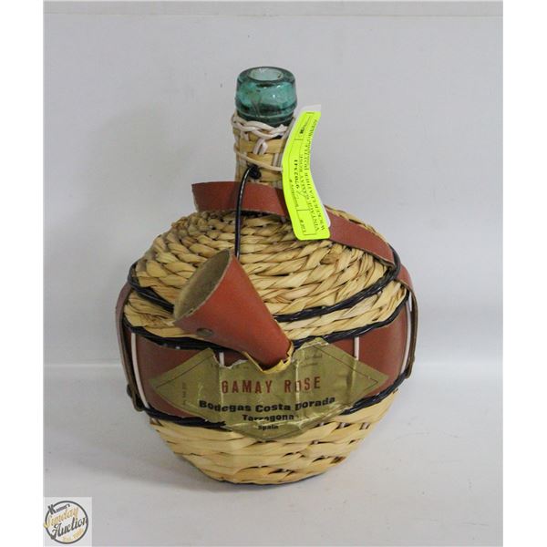 VINTAGE GAMAY ROSE WICKER/LEATHER BOTTLE GREEN