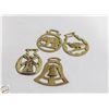 Image 1 : 4 VINTAGE BRASS BRIDLE MEDALLIONS VARIOUS TYPE