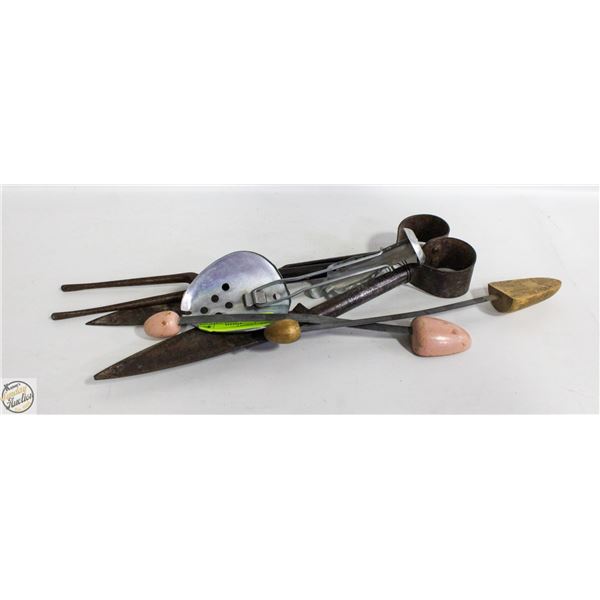 VINTAGE METAL SHOE STRETCHER AND WOOL SHEERS