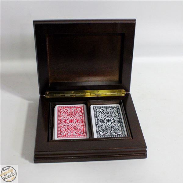 WOOD DESK BOX TO HOLD 2 DECKS OF CARDS